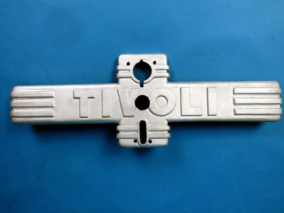 Abdeckung "Tivoli" breite Schrift