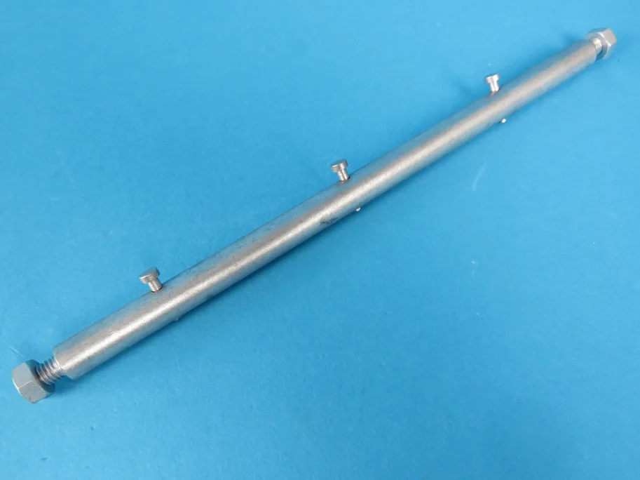 Obere Distanzachse, 3 Noppen