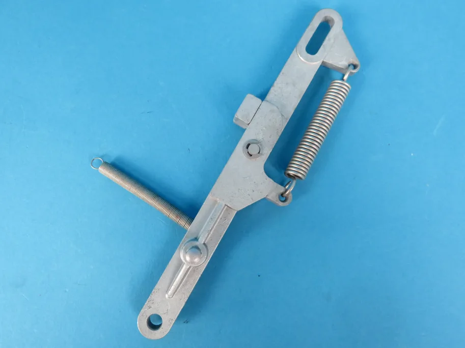 Spannstange für Auszahlung (Knickhebel)