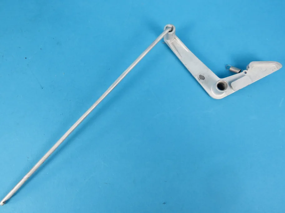 Kurvenhebel mit Freigabestange